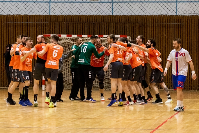 Șase meciuri de pregătire pentru handbaliștii de la Minaur