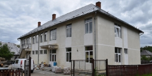 Se reabilitează grădinița și școala primară din Ieud