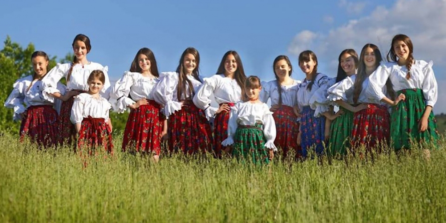 Ziua Universală a Iei va fi sărbătorită și la Ieud: Oaspeții „Casei Tradițiilor” vor afla povestea cămeșilor cusute manual