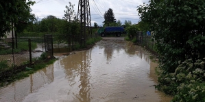 Avertizare hidrologică: Ploile se retrag, pericolul de inundații se mai menține (și) în Maramureș. Coduri portocalii și galbene pe cursurile de apă din județ
