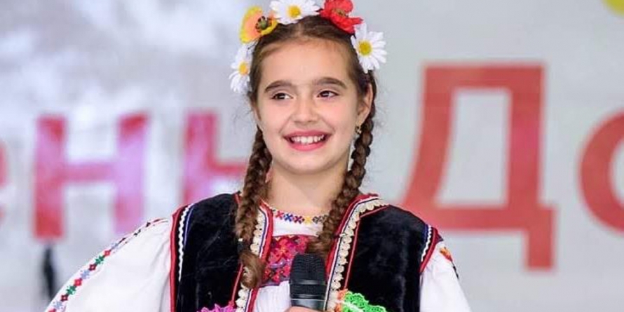 Maramureșeanca Patricia Moldovan a cucerit Marele Premiu la secțiunea „muzică populară” a Concursului „Armoniile Copilăriei”