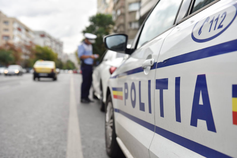 Controale în trafic: S-a lăsat cu amenzi multe și reținere a certificatelor de înmatriculare