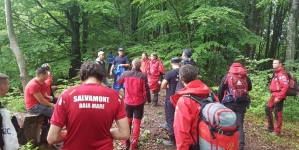 Misiune contracronometru: Salvamontiștii, în căutarea unui maramureșean cu istoric medical, rătăcit în timp ce se afla la cules de ciuperci (VIDEO ȘI GALERIE FOTO)