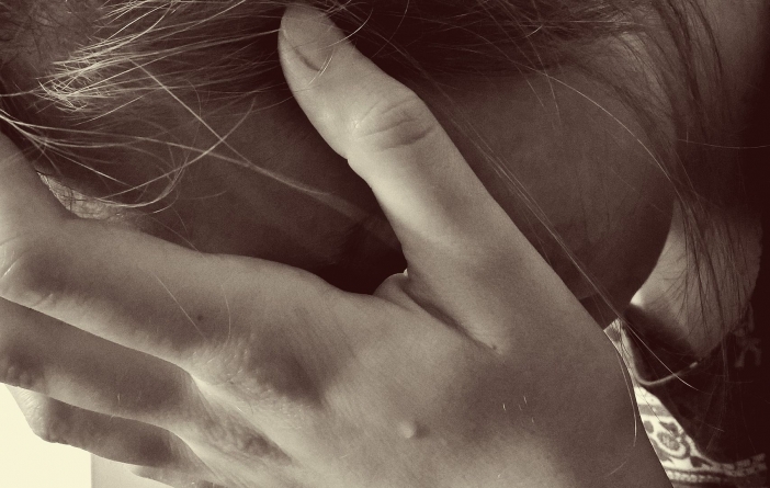 Instanța a decis: O profesoară din Sighetu Marmației, nevoită să achite daune morale unei elev, după ce a pălmuit-o. Cât „a costat” gestul