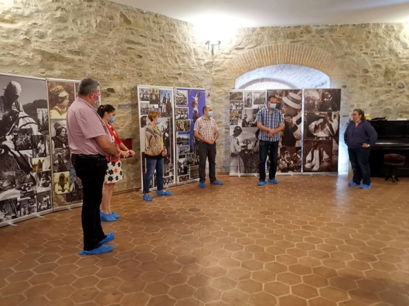 Prezență culturală băimăreană la Cetatea Făgăraș; a avut loc expoziția și lansarea lucrării „Mari fotografi din Transilvania. Secolele XIX-XX. II” (GALERIE FOTO)