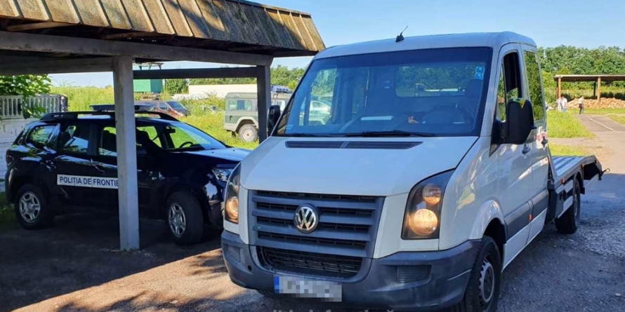 Autovehicul căutat de autoritățile din Olanda, descoperit în vamă; la volan se afla un maramureșean
