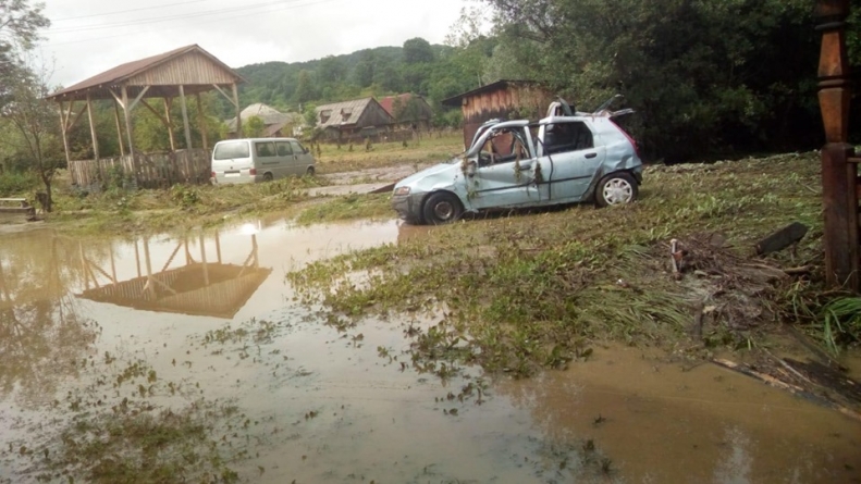 Maramureșul, în zodia ploilor: Noi coduri galbene de pericol de inundații, instabilitate atmosferică și intensificări de vânt
