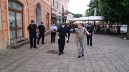 În Maramureș, măsuri pentru prevenirea răspândirii coronavirusului; Au fost verificate centre comerciale, piețe, târguri și terase