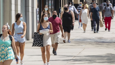 Fără nicio rușine: Acte de exhibiționism în plină zi