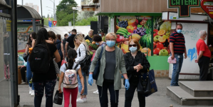 Studiu: Peste 90% dintre români au fost afectaţi în mare măsură de pandemie