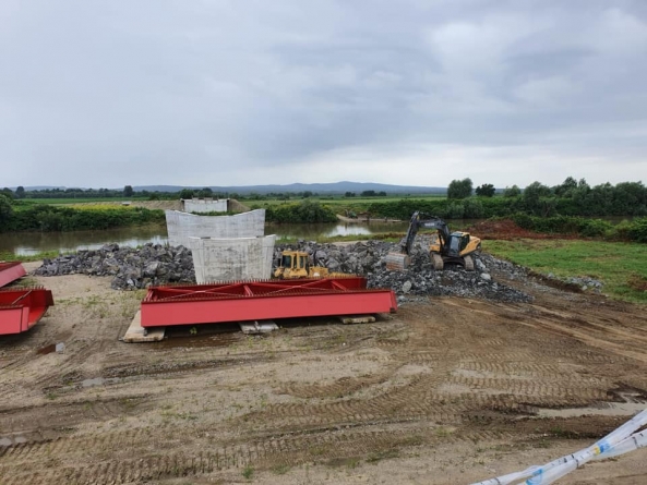 Șantier redeschis: Au fost reluate lucrările la podul peste Someș de la Seini! Care este stadiul actual al lucrărilor (FOTO)