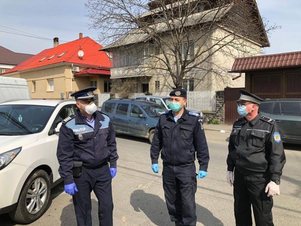 Încă o rundă de verificări în Maramureș: Controale cu efective mărite în zonele aglomerate și în mijloacele de transport în comun. Nereguli „răsplătite” cu sancțiuni