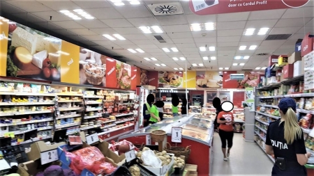 Continuă verificările în Maramureș: Zonele aglomerate, controlate de autorități. Au fost aplicate noi sancțiuni contravenționale. Vezi recomandările autorităților