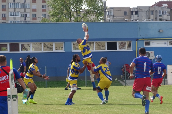 Zimbrii au reluat pregătirile după o pauză de trei luni