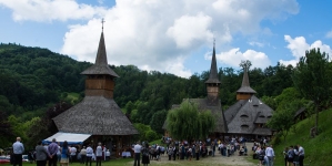 În 1 octombrie: Hramul de toamnă la Mănăstirea Rohiița