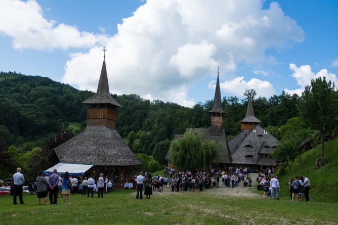 A fost hram la Mănăstirea Rohița din Boiereni; află care este legenda acesteia (GALERIE FOTO)