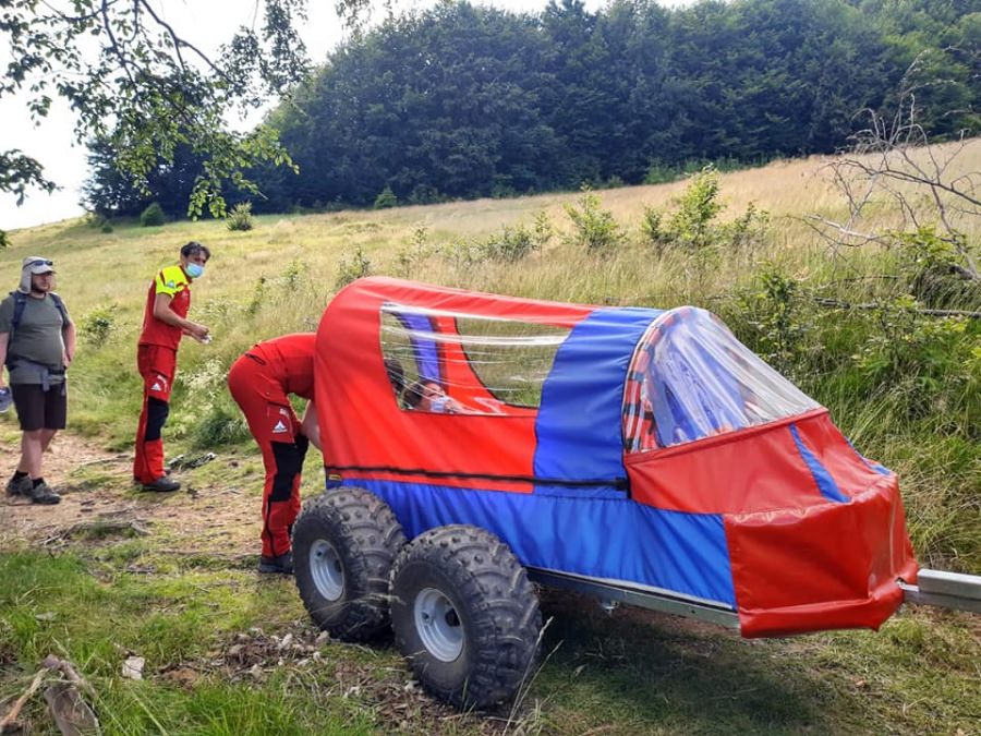 Aflux de turiști în zonele montane din Maramureș: Salvamontiștii s-au deplasat de la o intervenție la alta (VIDEO ȘI FOTO)