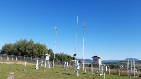 Măsurători în „polul frigului din Maramureș”: Stația meteo Târgu Lăpuș a împlinit anul acesta 33 de ani de activitate. Care sunt recordurile absolute înregistrate (FOTO)