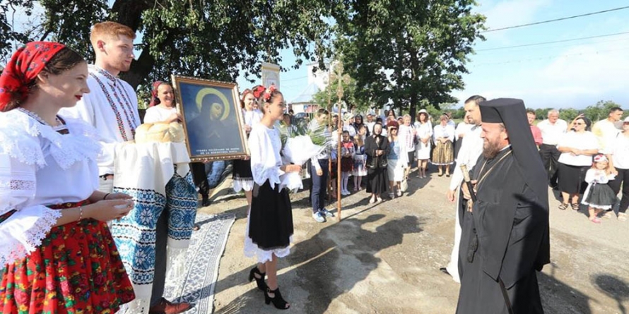PS Timotei a liturghisit în Parohia Posta și a sfințit noua capelă de cimitir din localitate