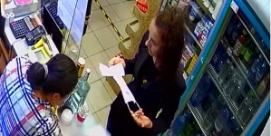 A fost identificată!: Cine este femeia care a pălmuit-o pe vânzătoare și ce au făcut polițiștii maramureșeni