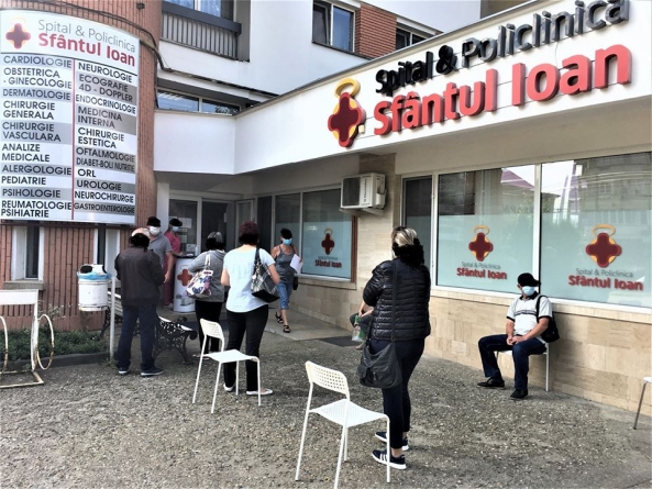 În contextul pandemiei COVID-19: Clinicile medicale, controlate de autoritățile maramureșene (GALERIE FOTO)