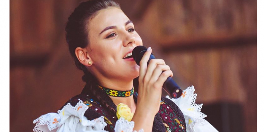 Maramureșeanca Bianca Botișan, premiul I la Festivalul Concurs Național „Din Comoara Satului” (FOTO ȘI VIDEO)
