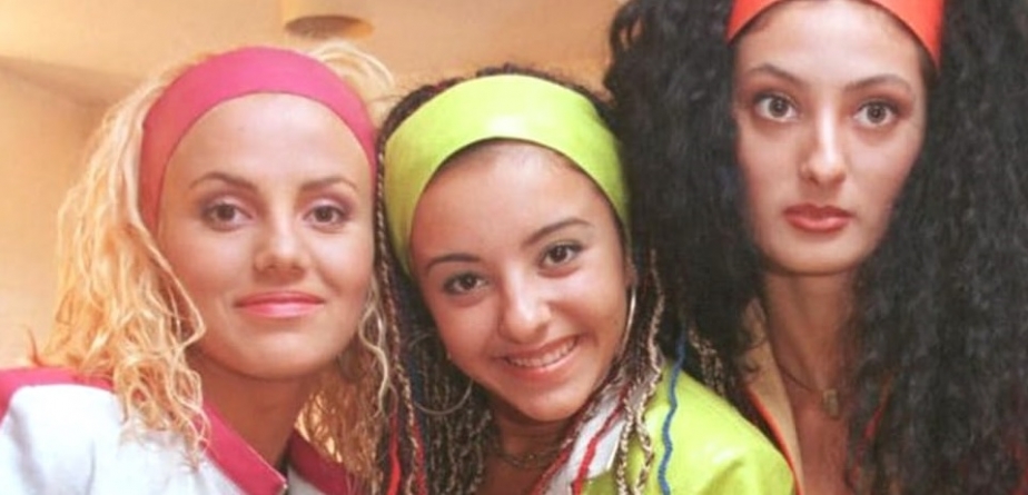 Remember acum 20 de ani: Ce ascultau românii în vara anului 2000. Te va surprinde (VIDEO)