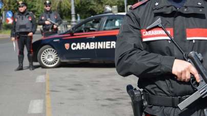 Anchetă în Italia: Un bărbat și o femeie din Borșa, arestați pentru agresiune sexuală