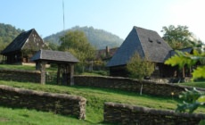 A început weekendul creativ la Muzeul Satului Baia Mare. Ateliere pentru toate vârstele