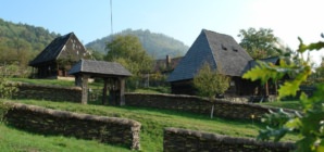 A început weekendul creativ la Muzeul Satului Baia Mare. Ateliere pentru toate vârstele