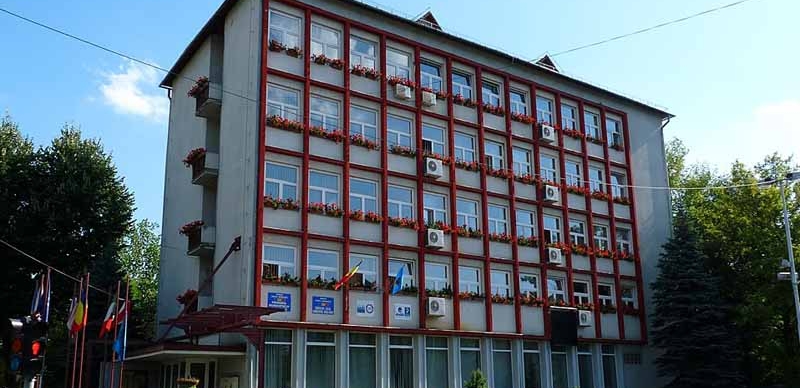 Iresponsabilitate sau interese ascunse?: La final de mandat, Primăria Baia Mare vrea să cheltuie aproape 1 milion de euro pentru două imobile fără destinație