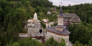 Programul liturgic din prima săptămână a Postul Paştilor la Mănăstirea Rohia