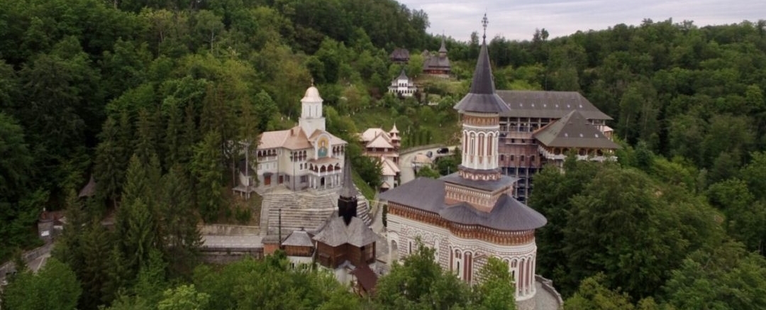 Programul liturgic din prima săptămână a Postul Paştilor la Mănăstirea Rohia