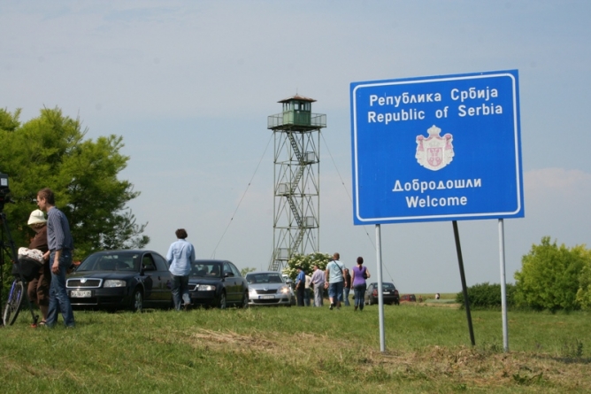 MAE: Condiţiile de intrare pe teritoriul Serbiei, modificate pentru cetăţenii din România, Bulgaria, Croaţia şi Macedonia de Nord