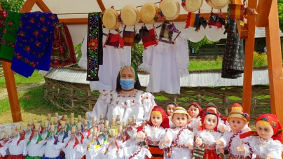 Târg de Sfântă Mărie în Baia Mare: Ulițele satului de pe Dealul Florilor s-au umplut de veselie și arome îmbietoare (GALERIE FOTO)
