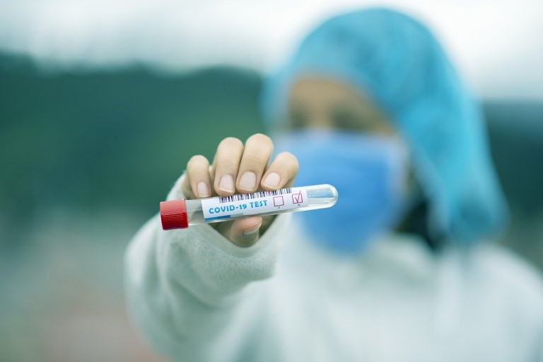 Zădărnicirea combaterii bolilor în Maramureș: A părăsit domiciliul unde avea stabilită izolarea cu toate că testul a confirmat infecția cu COVID-19