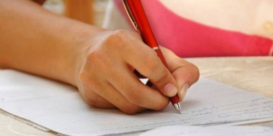Mai este o săptămână până la prima simularea Examenului de Bacalaureat. Cinci autori, exceptați din programă la Limba Română