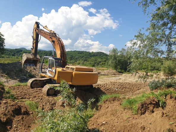 Exclusiv: Nereguli în Maramureș: Ilegalități pe râurile Someș, Cicârlău și Vișeu; Un denunț penal și două sancțiuni, din care una cu repetiție