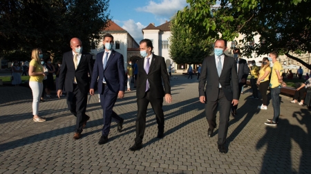 Drumul expres Baia Mare – Satu Mare – Petea și Autostrada Nordului vor fi realizate cu susținerea Guvernului Orban