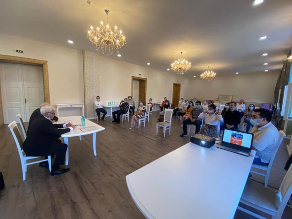 ASCOR Baia Mare a organizat conferința „Rezistența prin credință în temnițele comuniste” (GALERIE FOTO)