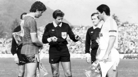Special DirectMM: Retro Sport: Mărturisiri din Maramureș despre Minerul Baia Mare din jocul special cu Real Madrid! Azi se împlinesc fix 40 de ani!