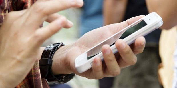 Ministerul Educaţiei a pus la dispoziţie două linii Telverde