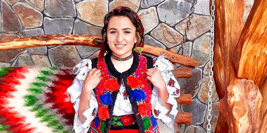 Maramureșeanca Raluca Covaci a obținut premiul special al Festivalului Concurs Național „Mariana Drăghicescu” (FOTO)