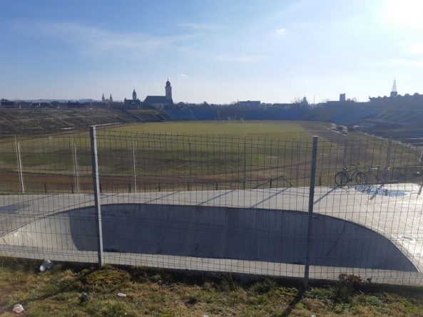 CJSU Maramureș: Acces restricționat în jurul Stadionului Viorel Mateianu din Baia Mare / Localurile se închid la ora 21.00, acolo unde rata de infectare depășește 1,5