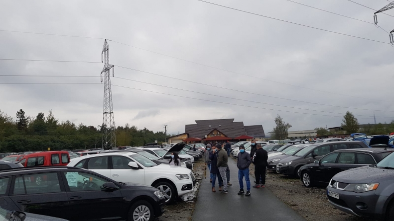 Controale în Târgul auto din Baia Mare; s-au dat amenzi în valoare de 4.000 de lei