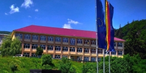 Noul coronavirus la Cavnic: 3 cadre didactice infectate la Colegiul Economic „Pintea Viteazul”. Ce măsuri s-au luat