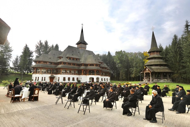 Conferinţa preoţească de toamnă la Mănăstirea Săpânţa (GALERIE FOTO)