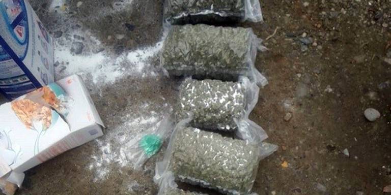 Cazul coletului cu substanțe interzise din Sighetu Marmației: Bărbatul a primit cocaina și cannabisul din Spania. Acum se află în arest preventiv