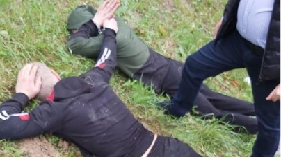 Actualizare 4: Alertă maximă: Ucrainenii evadați din Centrul de Arest al IPJ Maramureș au fost găsiți în satul Mara. Au fost inițial arestați pentru trafic de migranți (FOTO)