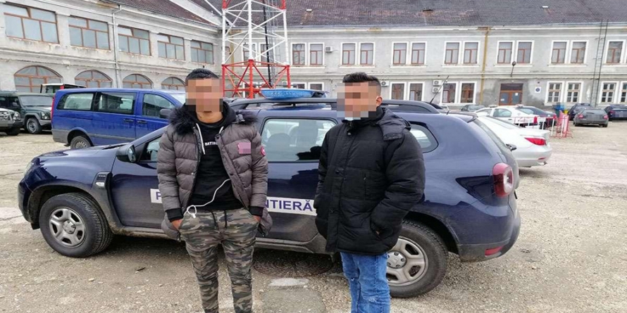 Doi libieni reținuți la frontiera cu Ungaria